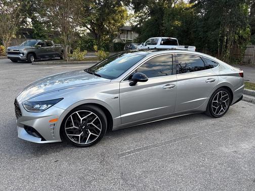 2022 Hyundai SONATA SE