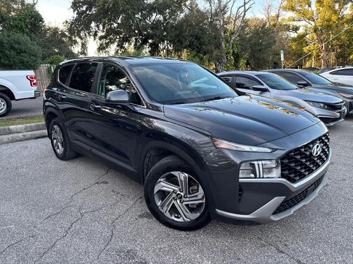 2022 Hyundai SANTA FE SE