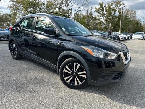 2020 Nissan Kicks SV