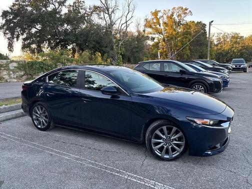 2024 Mazda Mazda3 FWD w/Preferred Package