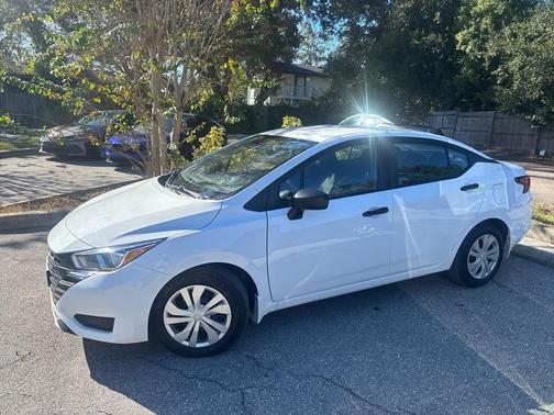 2024 Nissan Versa 1.6 S