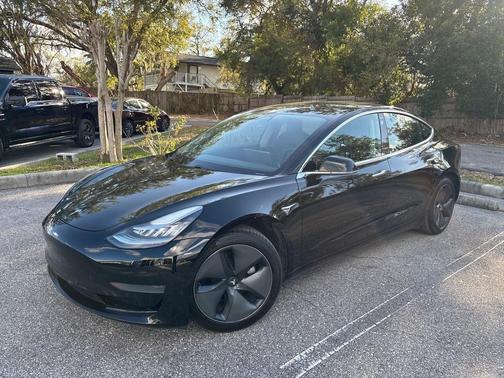 2020 Tesla Model 3 Standard Range