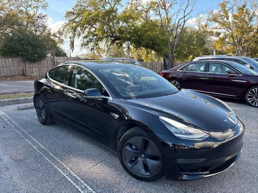 2020 Tesla Model 3 Standard Range