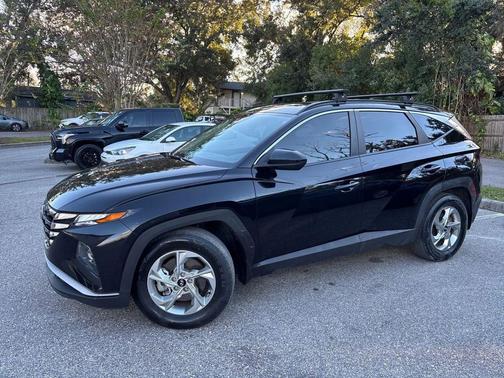 Black Pearl 2024 Hyundai TUCSON SEL