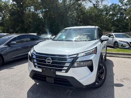 2024 Nissan Rogue SV