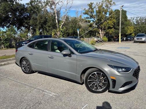 2021 Hyundai SONATA Limited