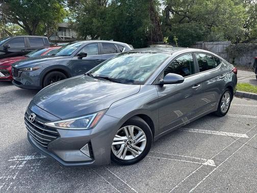 Machine Gray 2019 Hyundai ELANTRA SEL