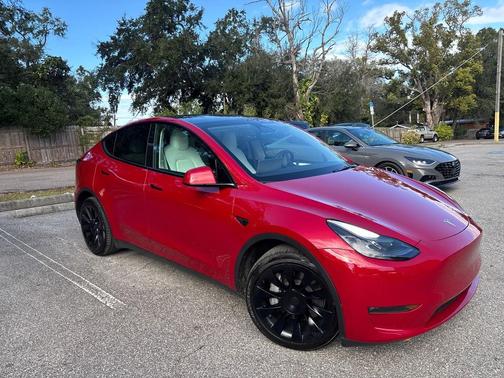 2023 Tesla Model Y Long Range Dual Motor All-Wheel Drive