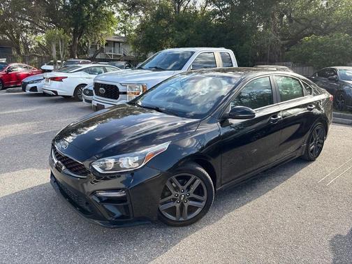 Aurora Black 2021 Kia Forte GT-Line