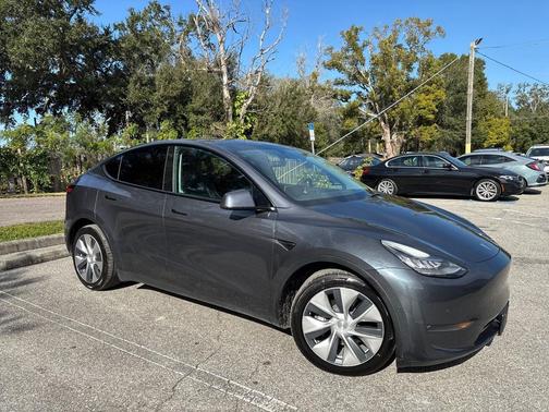 2021 Tesla Model Y Long Range Dual Motor All-Wheel Drive