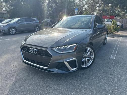 2023 Audi A4 45 S line Premium Plus