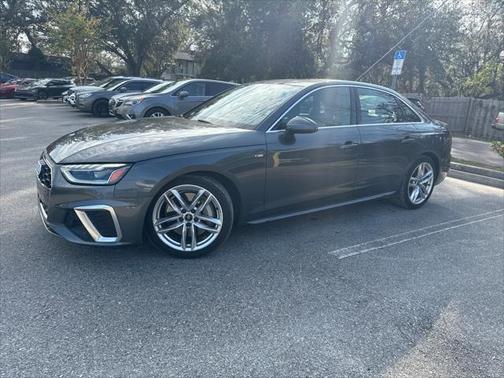 2023 Audi A4 45 S line Premium Plus