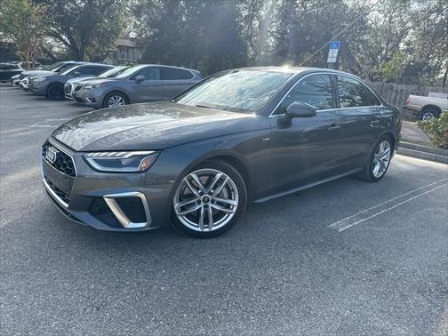 2023 Audi A4 45 S line Premium Plus