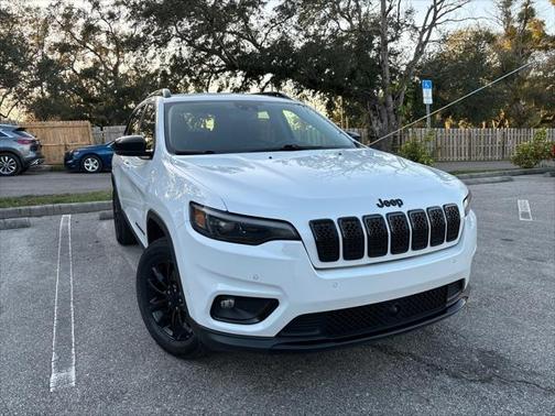2023 Jeep Cherokee Altitude