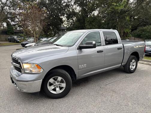 2023 RAM 1500 Classic SLT