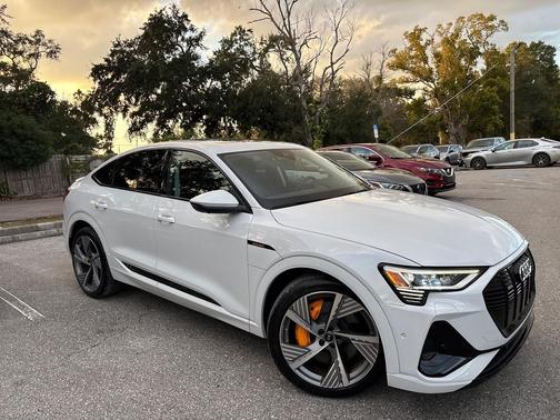 2022 Audi e-tron Sportback S line Prestige