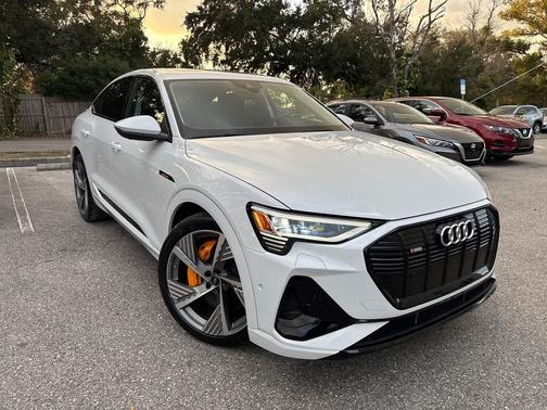 2022 Audi e-tron Sportback S line Prestige