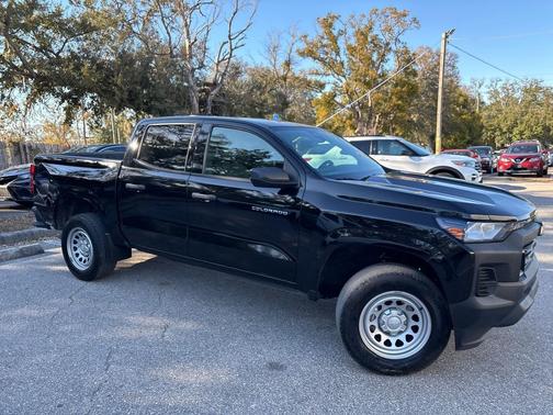 2023 Chevrolet Colorado WT