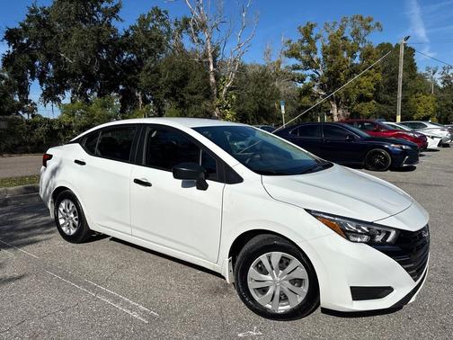 2025 Nissan Versa 1.6 S