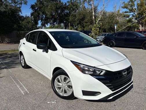 2025 Nissan Versa 1.6 S