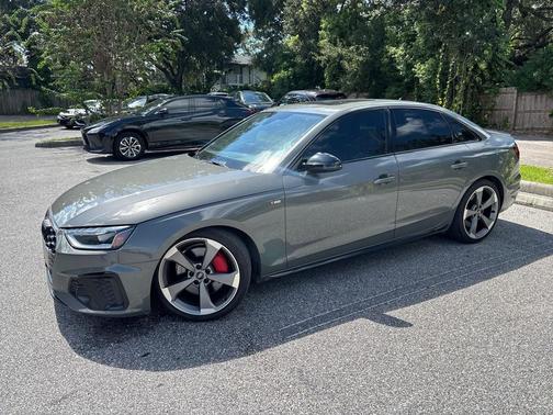 2023 Audi A4 45 S line Premium Plus