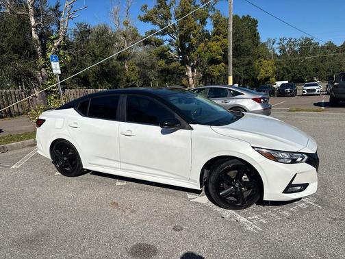 2022 Nissan Sentra SR
