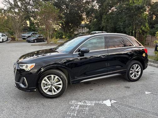 2024 Audi Q3 Premium 45 TFSI S line quattro Tiptronic