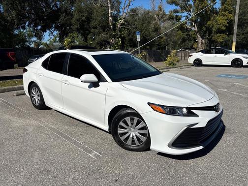 2022 Toyota Camry LE