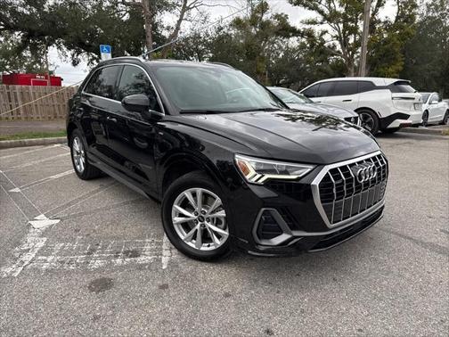 2023 Audi Q3 Premium 45 TFSI S line quattro Tiptronic