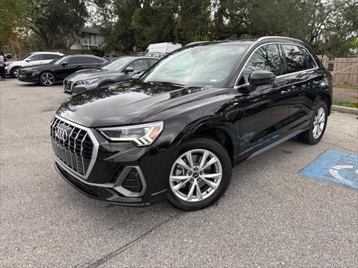 2023 Audi Q3 Premium 45 TFSI S line quattro Tiptronic