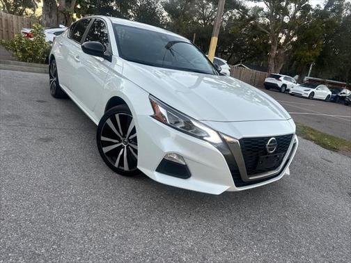 2021 Nissan Altima SR Intelligent AWD