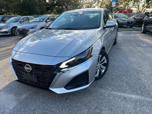 2023 Nissan Altima S FWD