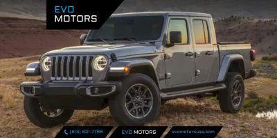Bright White Clearcoat 2023 Jeep Gladiator Sport