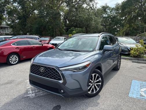 2022 Toyota Corolla Cross XLE