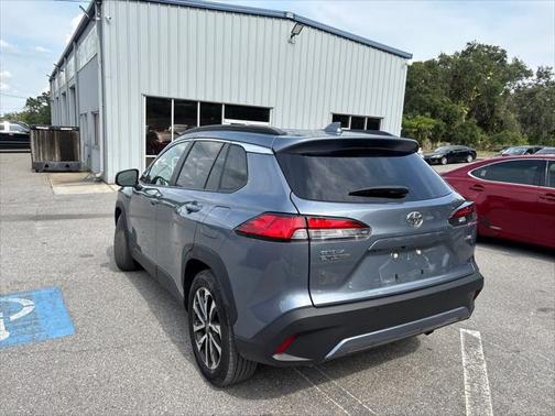 2022 Toyota Corolla Cross XLE
