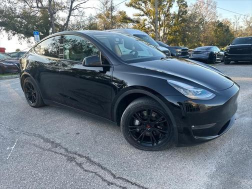 2021 Tesla Model Y Long Range Dual Motor All-Wheel Drive