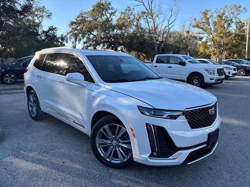 2024 Cadillac XT6 Premium Luxury FWD