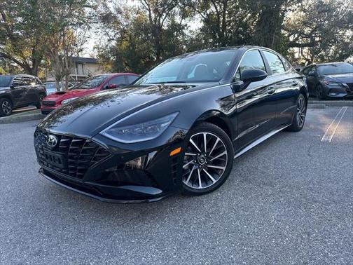 2022 Hyundai SONATA Limited