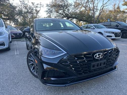 2022 Hyundai SONATA Limited