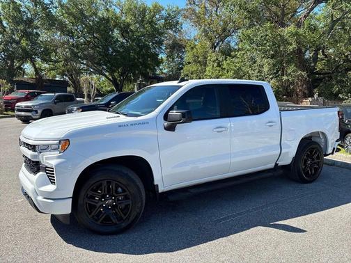 Summit White 2025 Chevrolet Silverado 1500 RST
