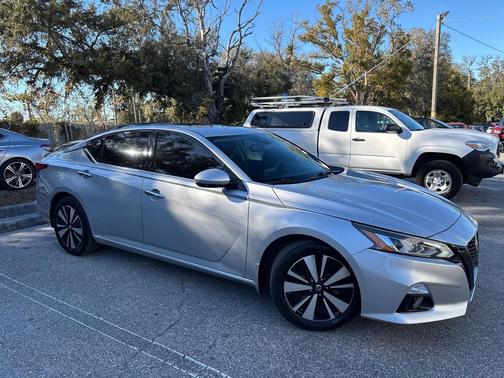 2019 Nissan Altima 2.5 SV