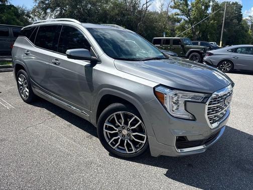 Sterling Metallic 2024 GMC Terrain Denali