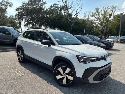 2025 Volkswagen Taos 1.5T S