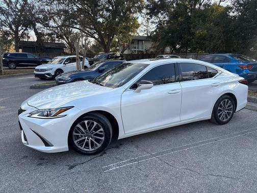 2024 Lexus ES 350 Base