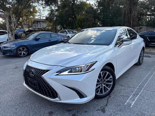 2024 Lexus ES 350 Base