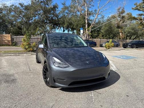 2022 Tesla Model Y Performance Dual Motor All-Wheel Drive