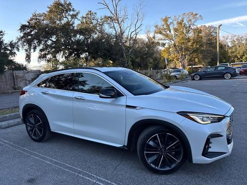 2024 INFINITI QX55 LUXE