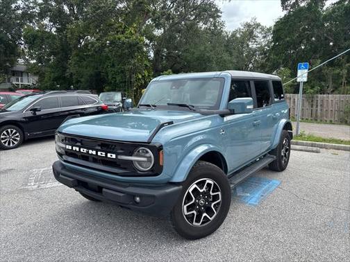 2023 Ford Bronco Outer Banks