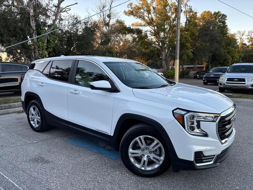 2024 GMC Terrain SLE