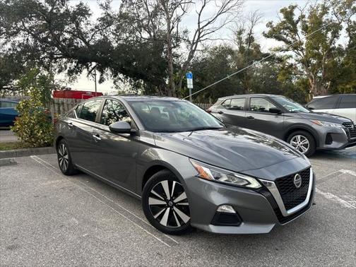 2022 Nissan Altima 2.5 SV